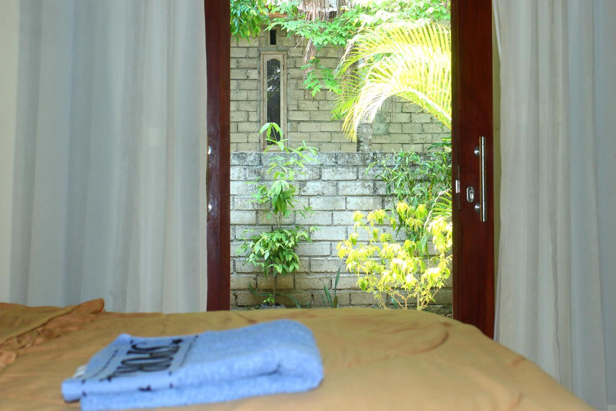 Three V Homestay Kuta  Extérieur photo