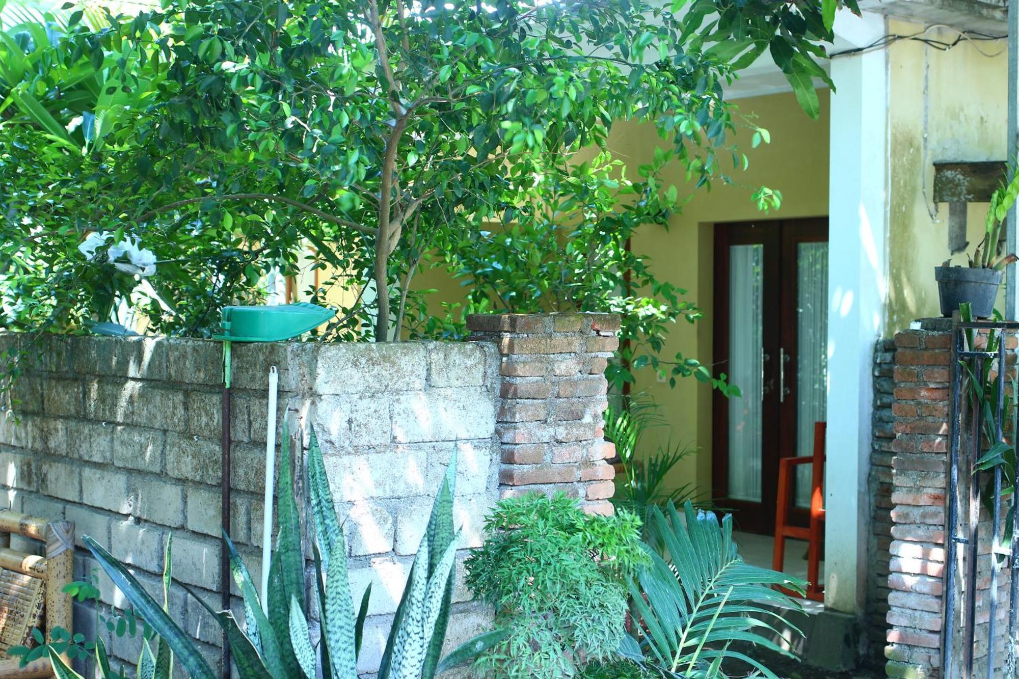 Three V Homestay Kuta  Extérieur photo