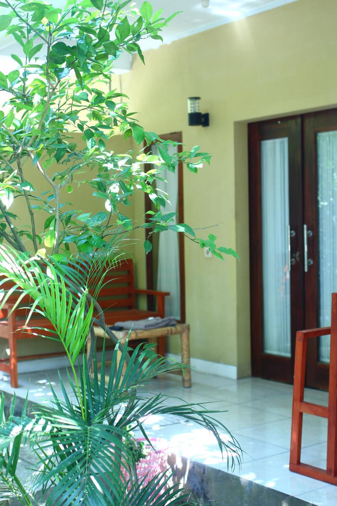 Three V Homestay Kuta  Extérieur photo