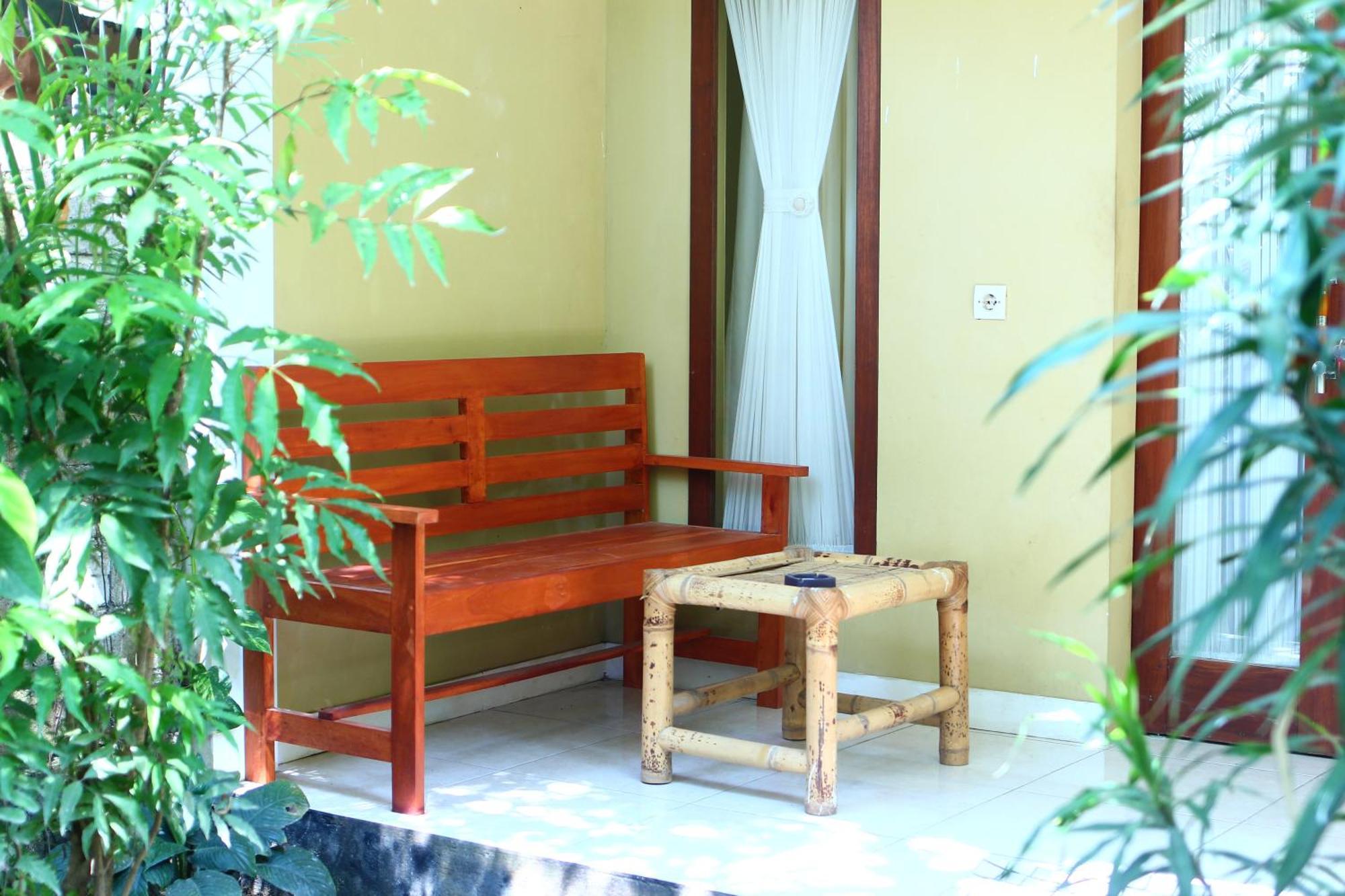 Three V Homestay Kuta  Extérieur photo