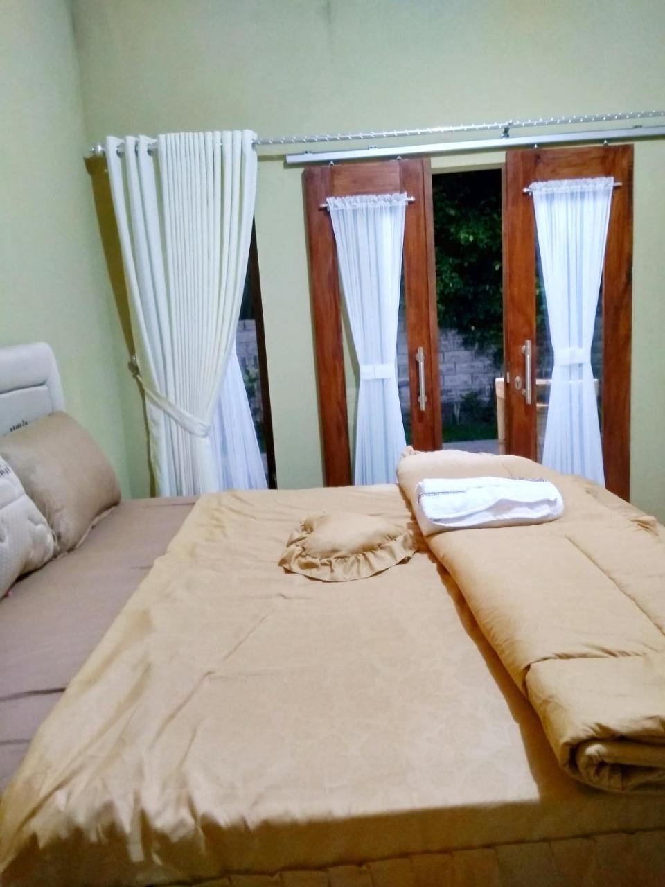 Three V Homestay Kuta  Extérieur photo